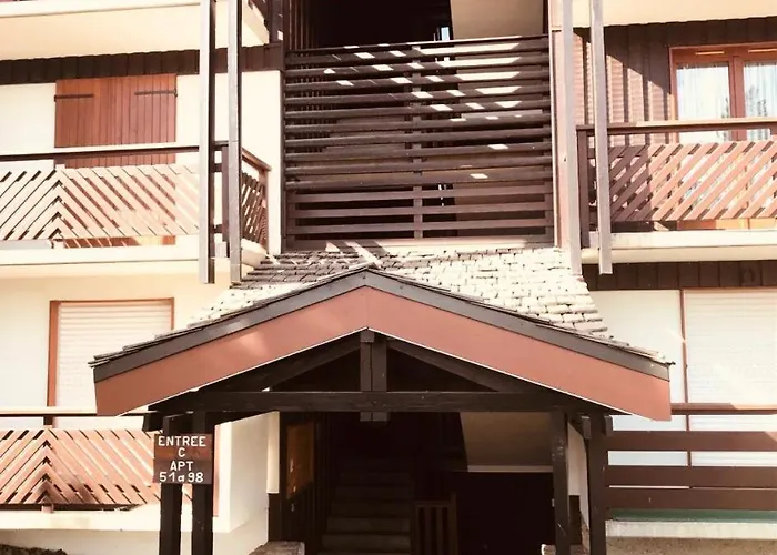 Апартаменты Le Christiana - Agreable Sur Les Pistes Mae-4404 *